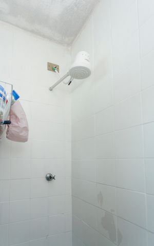 Casa à venda com 303m², 3 quartos e 3 vagasBanheiro - Casa 2