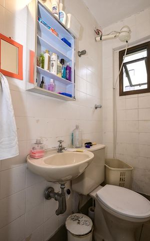 Apartamento para alugar com 227m², 4 quartos e 4 vagasBanheiro de Serviço