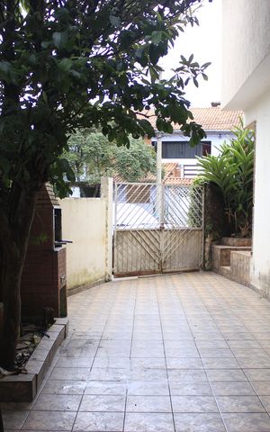 Casa à venda com 215m², 4 quartos e 3 vagasGaragem 