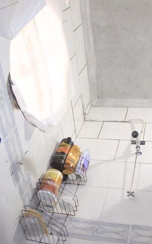 Casa à venda com 215m², 4 quartos e 3 vagasBanheiro 3