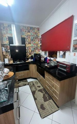 Casa à venda com 250m², 3 quartos e 3 vagasCozinha