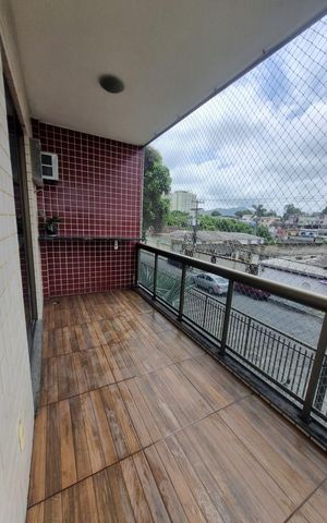 Apartamento à venda com 98m², 3 quartos e 1 vaga Apartamento à venda com 98m², 3 quartos e 1 vagaVaranda
