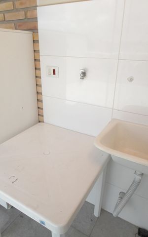 Apartamento à venda com 104m², 2 quartos e 1 vagaÁrea de Serviço