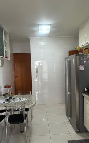 Apartamento à venda com 141m², 3 quartos e 3 vagasCozinha