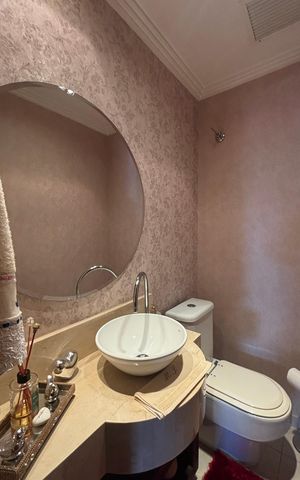 Apartamento à venda com 141m², 3 quartos e 3 vagasLavabo