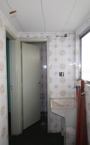 Apartamento à venda com 81m², 2 quartos e 1 vagaÁrea de Serviço
