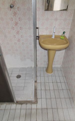 Apartamento à venda com 81m², 2 quartos e 1 vagaBanheiro
