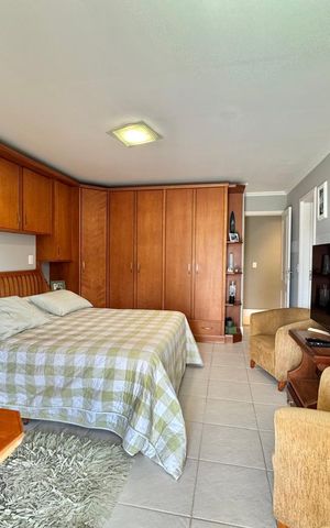 Apartamento para alugar com 202m², 4 quartos e 3 vagas Apartamento para alugar com 202m², 4 quartos e 3 vagasQuarto