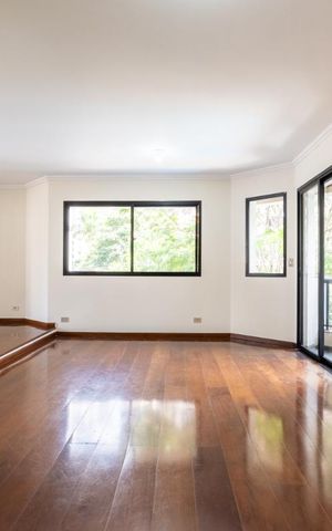 Apartamento para alugar com 178m², 4 quartos e 3 vagas