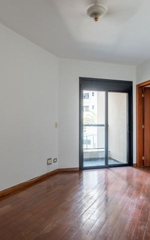 Apartamento para alugar com 178m², 4 quartos e 3 vagas