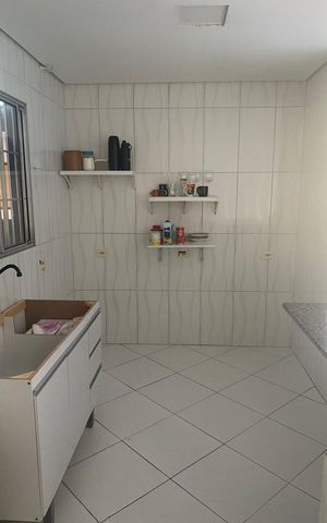 Casa à venda com 200m², 4 quartos e 2 vagas Casa à venda com 200m², 4 quartos e 2 vagasCozinha