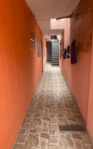 Casa à venda com 200m², 4 quartos e 2 vagas Casa à venda com 200m², 4 quartos e 2 vagasÁrea externa