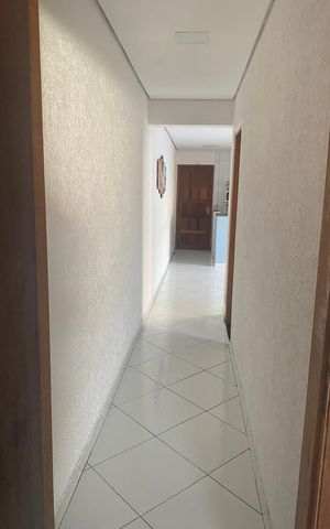 Casa à venda com 200m², 4 quartos e 2 vagas Casa à venda com 200m², 4 quartos e 2 vagasQuarto