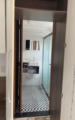 Casa à venda com 200m², 4 quartos e 2 vagas Casa à venda com 200m², 4 quartos e 2 vagasBanheiro
