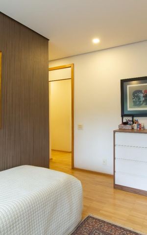 Apartamento para alugar com 272m², 4 quartos e 4 vagas