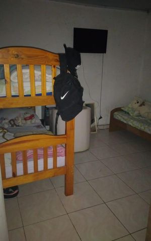 Casa à venda com 240m², 4 quartos e 3 vagas