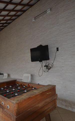 Casa à venda com 360m², 4 quartos e 2 vagasChurrasqueira