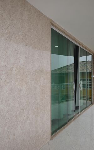Casa à venda com 360m², 4 quartos e 2 vagasVaranda da Suie