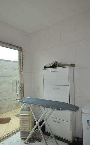 Casa à venda com 360m², 4 quartos e 2 vagasÁrea de Serviço