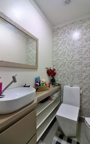 Casa à venda com 220m², 3 quartos e 1 vagaLavabo 