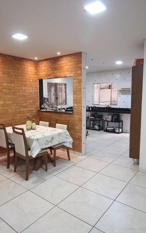 Casa à venda com 224m², 3 quartos e 3 vagasCopa