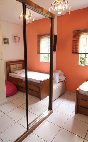 Casa à venda com 224m², 3 quartos e 3 vagasQuarto 2