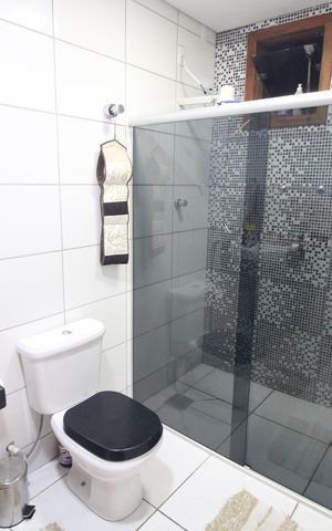 Casa à venda com 224m², 3 quartos e 3 vagasBanheiro