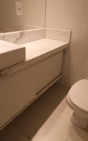 Casa de condomínio à venda com 150m², 3 quartos e 2 vagasBanheiro
