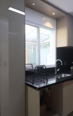 Casa de condomínio à venda com 150m², 3 quartos e 2 vagasCozinha - Armários