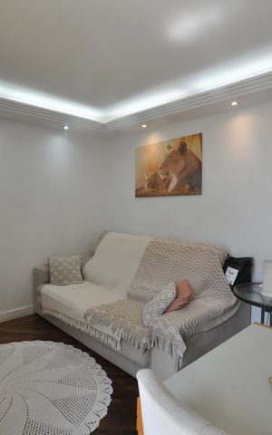 Apartamento à venda com 52m², 2 quartos e 1 vagaSala