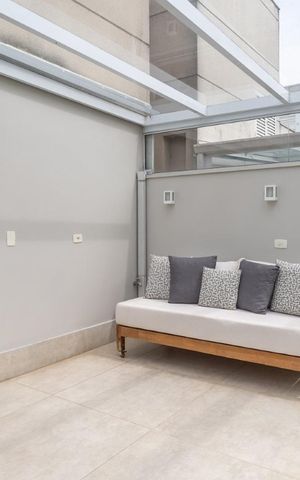 Casa de condomínio à venda com 205m², 3 quartos e 3 vagasÁrea externa