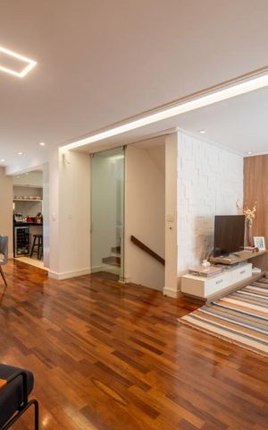 Casa de condomínio à venda com 205m², 3 quartos e 3 vagasSala