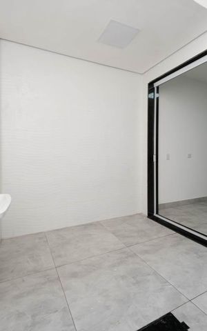 Casa à venda com 93m², 2 quartos e 1 vagaCozinha e Área de Serviço