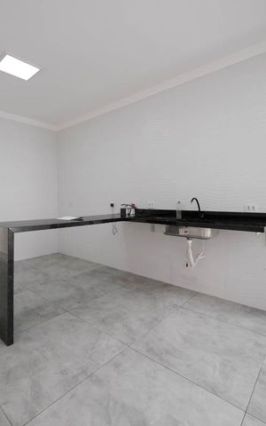 Casa à venda com 93m², 2 quartos e 1 vagaCozinha e Área de Serviço