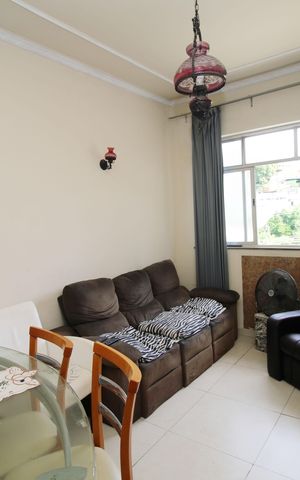 Apartamento à venda com 90m², 2 quartos e 1 vagaSala