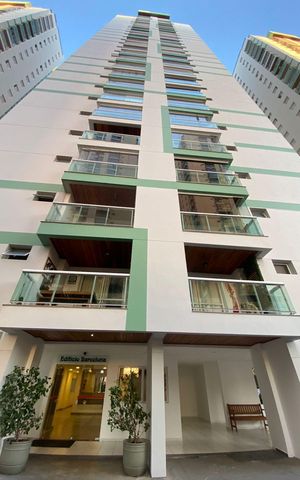 Apartamento à venda com 112m², 3 quartos e 2 vagas Apartamento à venda com 112m², 3 quartos e 2 vagasFachada