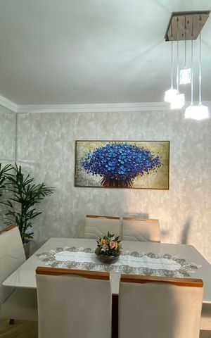 Apartamento à venda com 112m², 3 quartos e 2 vagas Apartamento à venda com 112m², 3 quartos e 2 vagasSala