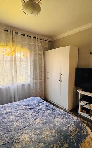 Casa de condomínio para alugar com 600m², 4 quartos e 5 vagasSuíte 