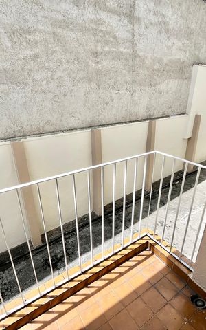 Apartamento à venda com 64m², 2 quartos e 1 vaga Apartamento à venda com 64m², 2 quartos e 1 vagaVaranda da Sala