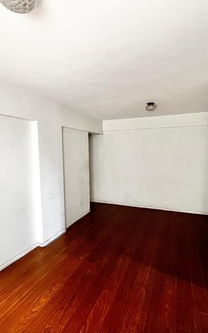 Apartamento à venda com 64m², 2 quartos e 1 vaga Apartamento à venda com 64m², 2 quartos e 1 vagaSala