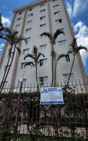 Apartamento à venda com 64m², 2 quartos e 1 vaga Apartamento à venda com 64m², 2 quartos e 1 vagaFachada