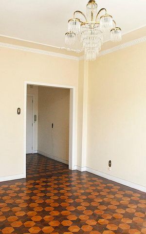 Apartamento à venda com 150m², 3 quartos e 1 vagaSala de Estar