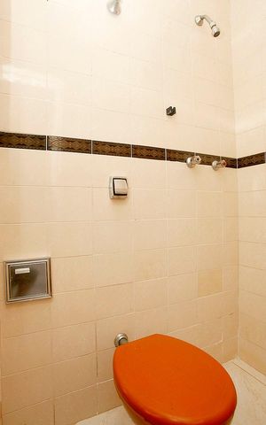 Apartamento à venda com 150m², 3 quartos e 1 vagaBanheiro 3 serviço