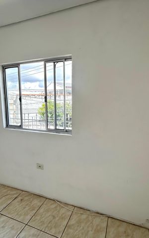 Casa para alugar com 35m², 1 quarto e 1 vaga Casa para alugar com 35m², 1 quarto e 1 vagaSala