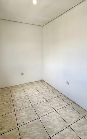 Casa para alugar com 35m², 1 quarto e 1 vaga Casa para alugar com 35m², 1 quarto e 1 vagaSala