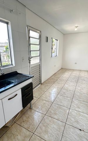 Casa para alugar com 35m², 1 quarto e 1 vaga Casa para alugar com 35m², 1 quarto e 1 vagaCozinha