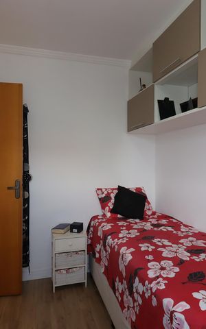 Apartamento à venda com 144m², 4 quartos e 1 vagaQuarto 2