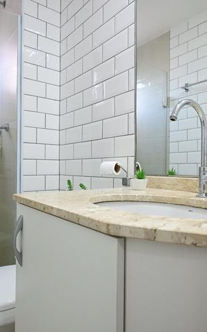 Apartamento à venda com 76m², 3 quartos e 2 vagasBanheiro