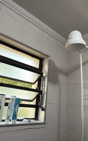 Apartamento à venda com 61m², 2 quartos e 1 vaga Apartamento à venda com 61m², 2 quartos e 1 vagaBanheiro