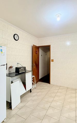 Casa à venda com 115m², 3 quartos e 2 vagas Casa à venda com 115m², 3 quartos e 2 vagasCopa